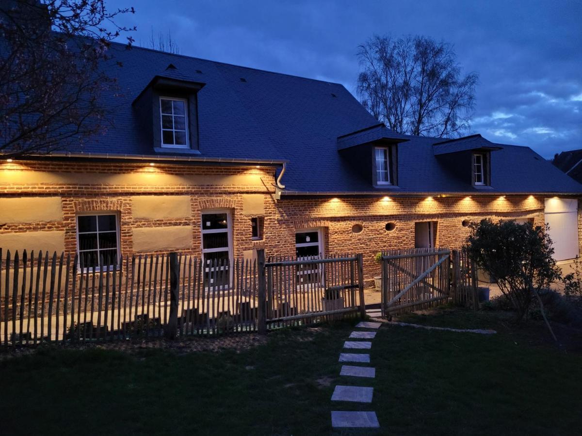 Bed and Breakfast Les Fabulettes à Auffay Extérieur photo